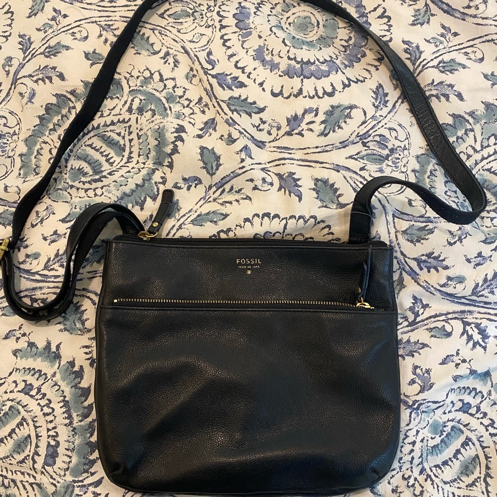 Fossil black crossbody bag